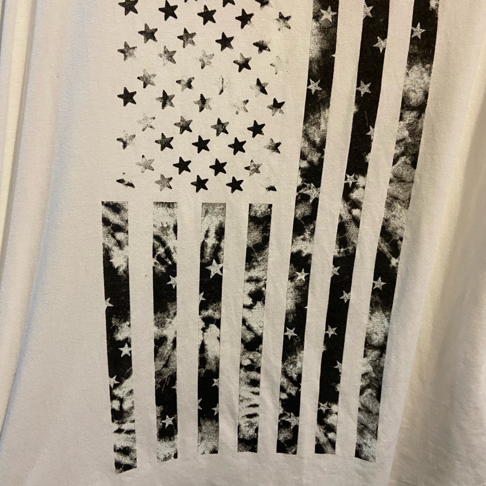 LuLaRoe 4th of July-Black and White Cocoa Flag Tank Top